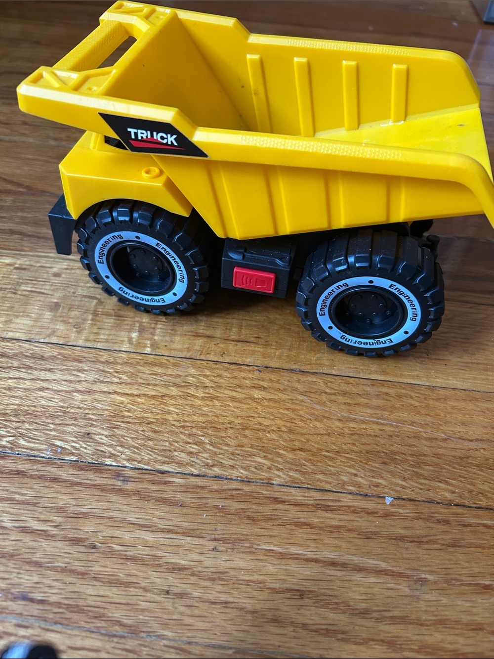 Classic Yellow Toy Dump Truck for Kids - Makes sound